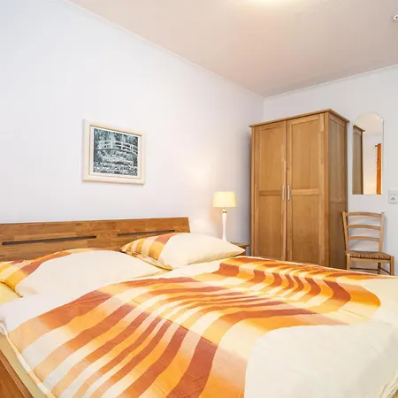 Nicole - 01 Apartment Zingst